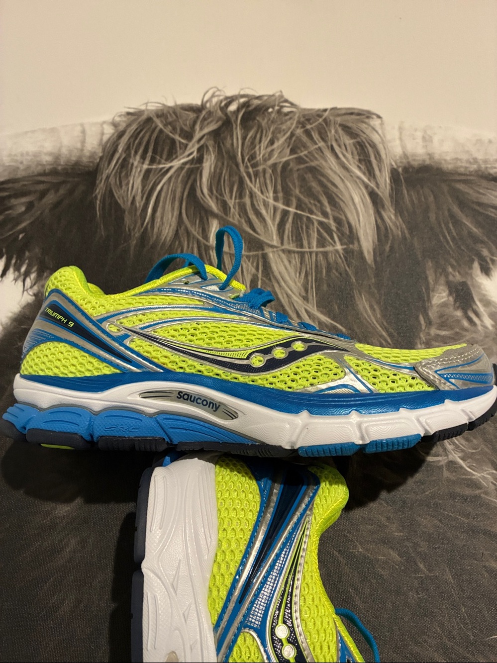 Saucony Bright Yellow and Blue Mesh Running Shoe